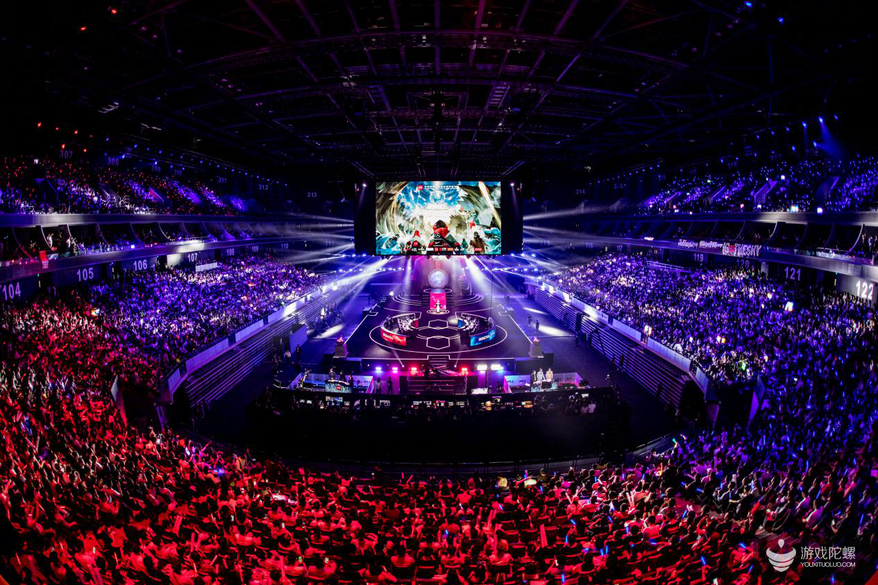 社媒沸腾：Reddit热帖“我们正在见证外卡赛区的历史性崛起”引发千层讨论。